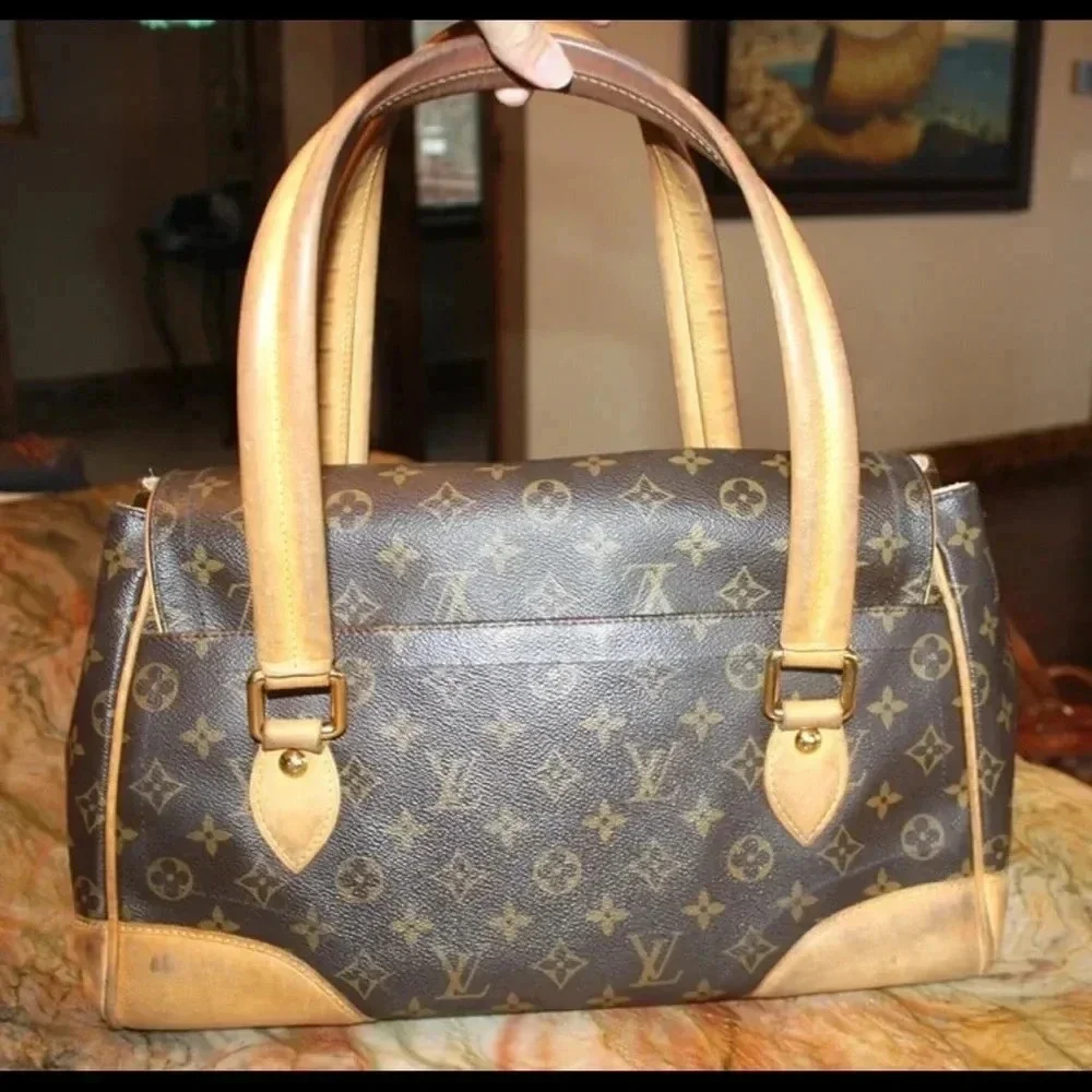 Louis Vuitton Beverly GM Shoulder Bag Monogram Pushlock - Picture 2 of 9